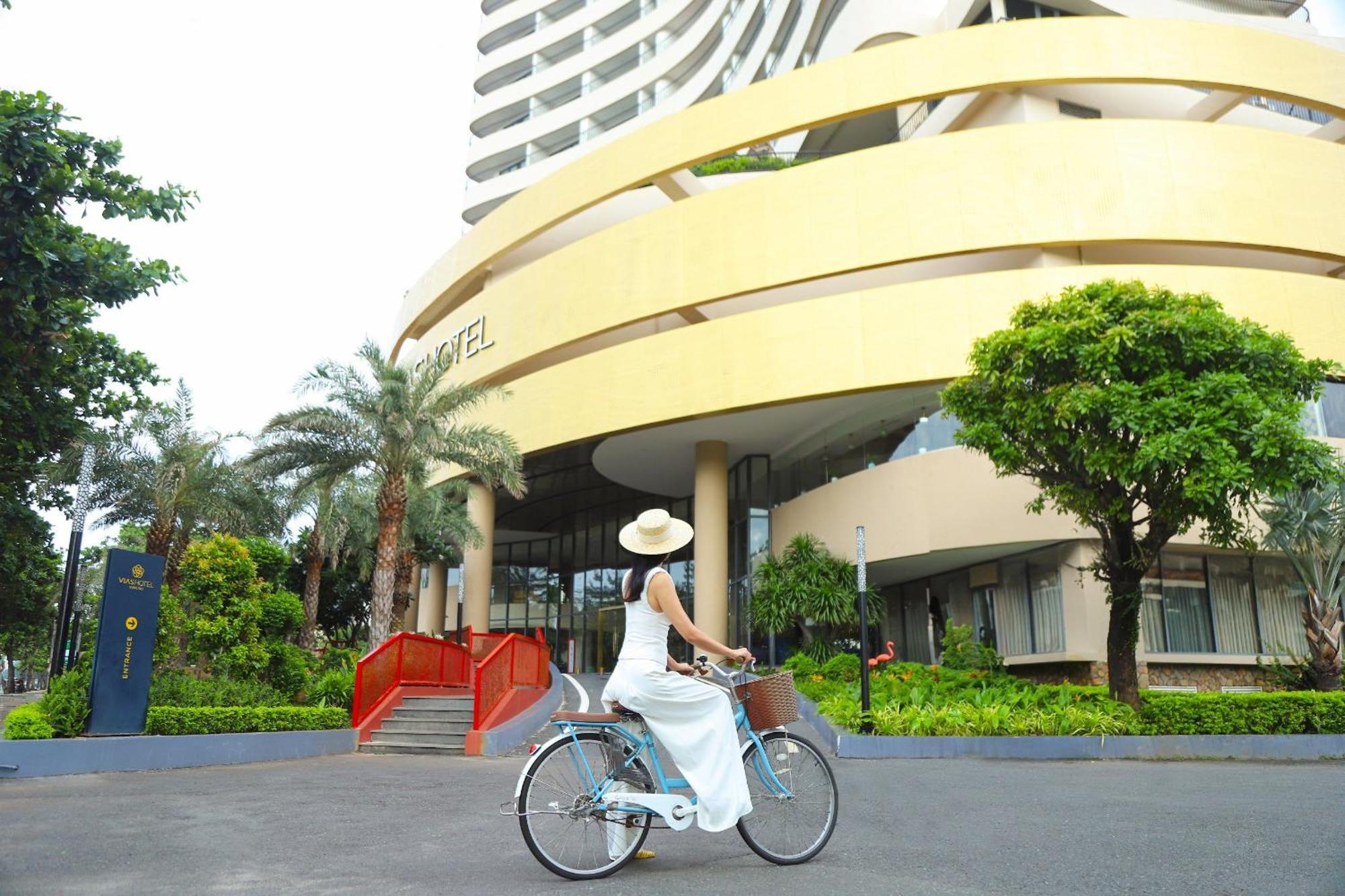 Vias Hotel Vung Tau - Transportation Included Zewnętrze zdjęcie Vinpearl Hotel Nha Trang